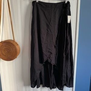 NWT MUDD ruffled tiered midi skirt